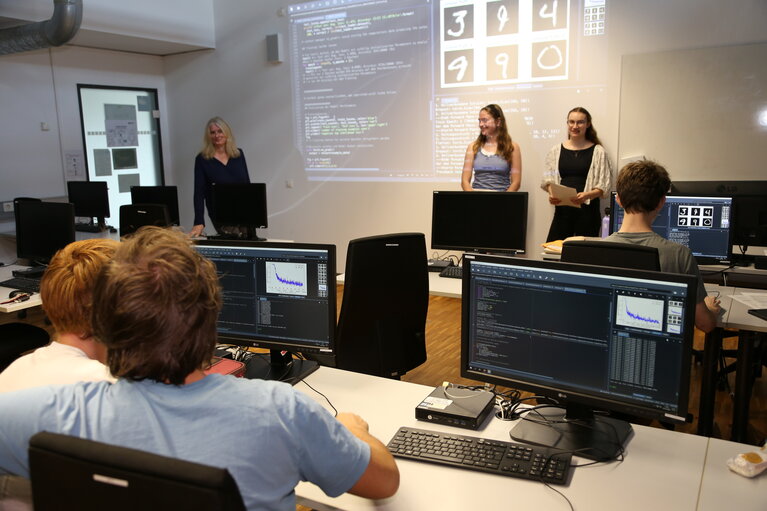 Schüler programmieren Zeichenerkennung