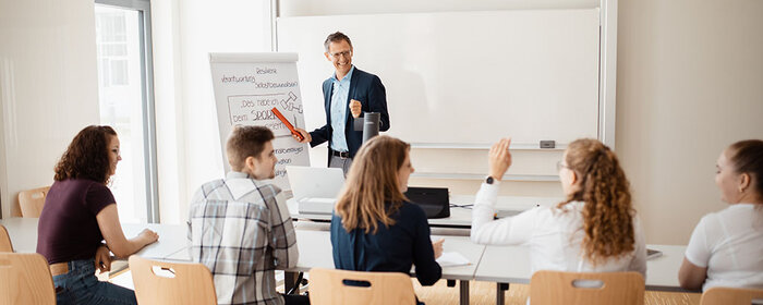 Vorlesung Prof. Dr. Mazurkiewicz Sportmanagement