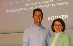 Prof. Dr. Julia Daecke und Oliver Breuker am Campus Remagen