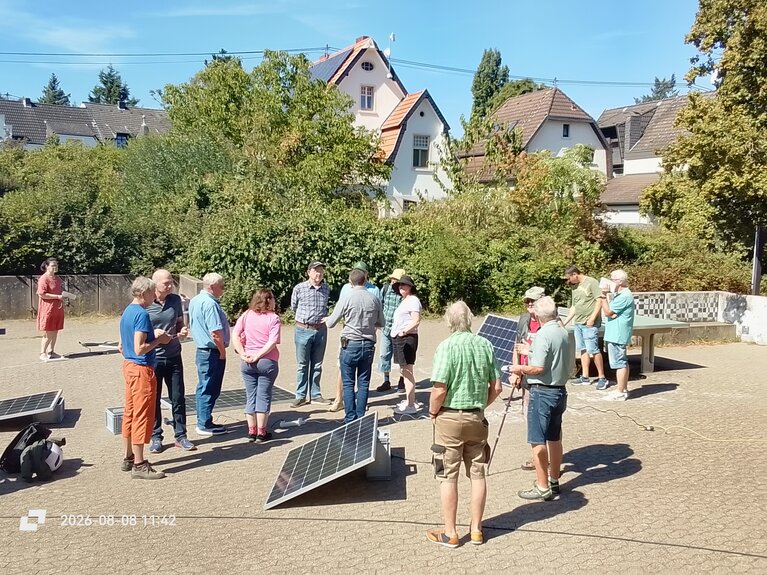 Teilnehmer:innen beim PV-Workshop