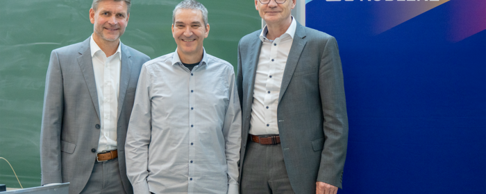 Prof. Dr. Dirk Klöpper und Prof. Dr. Fábio Bisogno mit dem Präsidenten der Hochschule Koblenz, Prof. Dr. Karl Stoffel