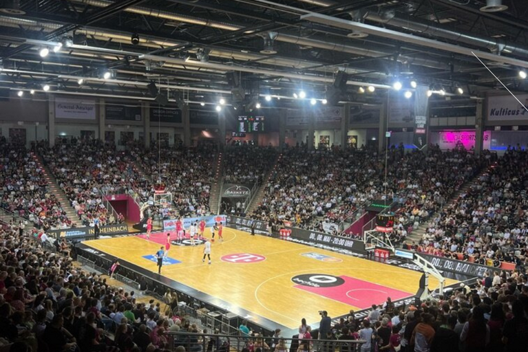 Spiel der Bonn Baskets aus der Fernsicht
