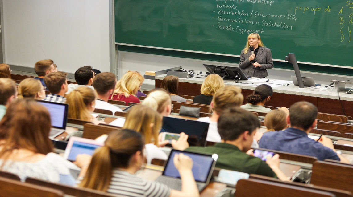 The largest lecture hall at Koblenz University of Applied Sciences is called "Audimax."