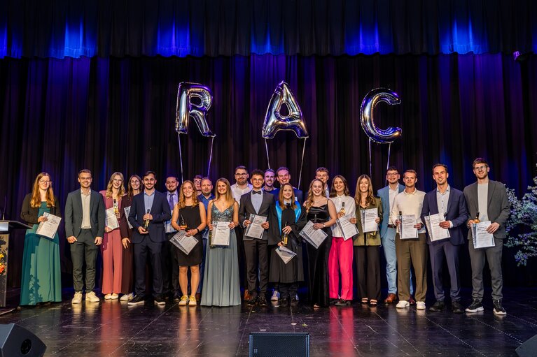 Absolventinnen und Absolventen des Campus Remagen der Hochschule Koblenz wurden für ihr ehrenamtliches Engagement in den studentischen Gremien ausgezeichnet.
