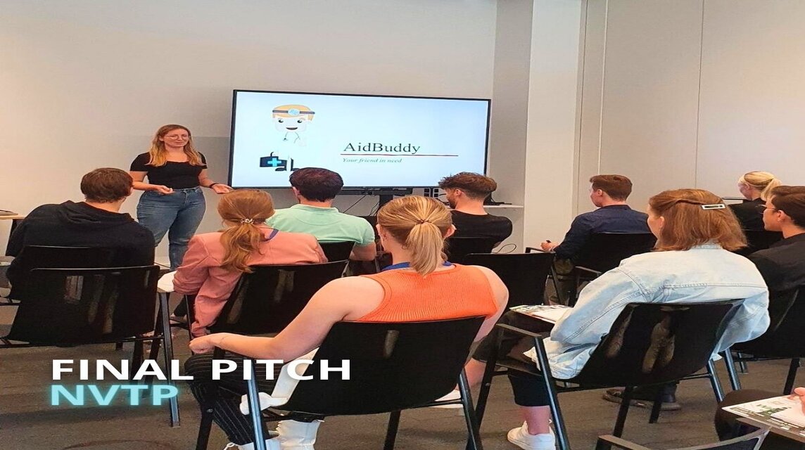 MLI students pitching their startup ideas at Digital Hub