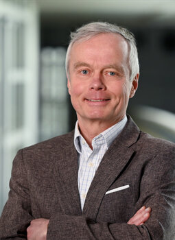 Prof. Dr. Clemens Bueter