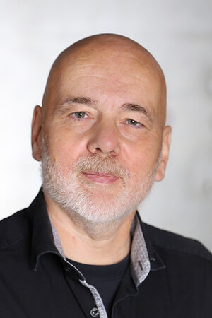 Prof. Dr. Lukas Scheef