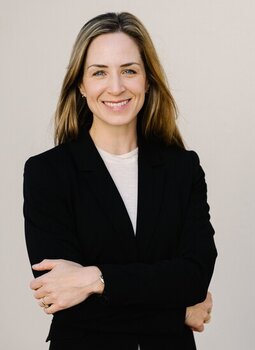 Prof. Dr. Sina Weiss