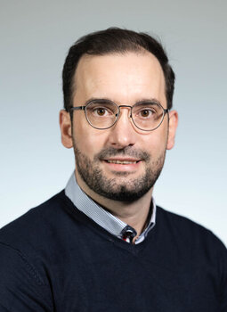 Dr. Florian Lückenbach
