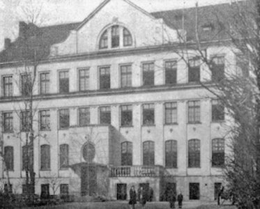 Dom Sierot (dt. „Haus der Waisen“) in Warschau, Korczaks Hauptwirkungsstätte